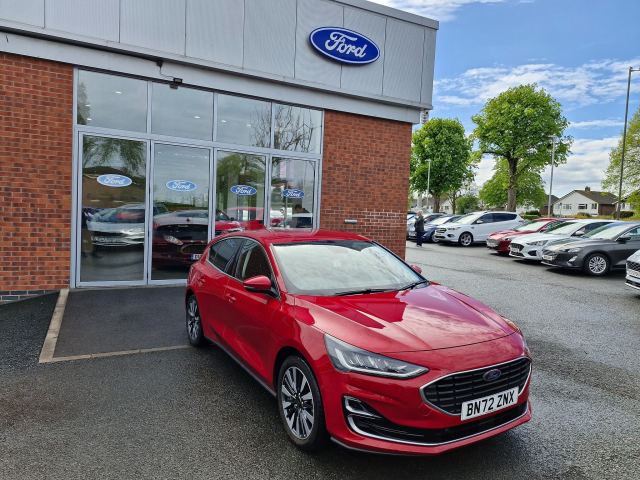 2022 (72) Ford Focus Titanium Vignale 5 door 1.0L EcoBoost 155PS mHEV FWD 6 Speed Manual
