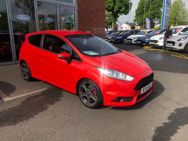 2015 (15) Ford Fiesta 1.6T EcoBoost ST-2 Hatchback 3dr Petrol Manual Euro 6 (182 ps)