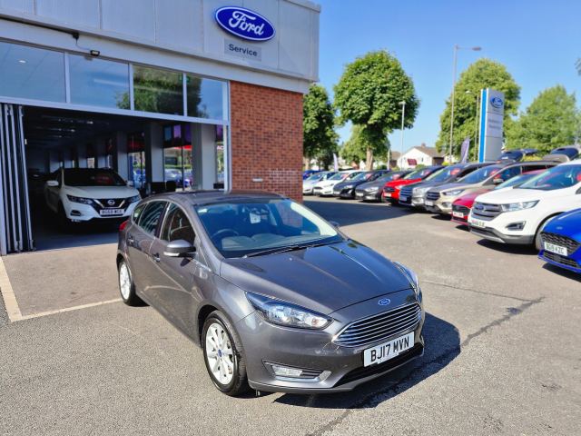 2017 (67) Ford Focus 1.0T EcoBoost Titanium Hatchback 5dr Petrol Manual Euro 6 (s/s) (125 ps)