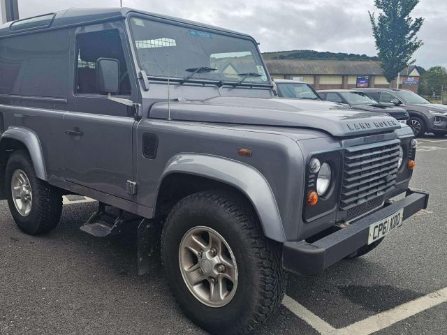 2011 (61) Land Rover Defender 90 2.2 TDCi Hard Top SUV 3dr Diesel Manual 4WD SWB Euro 5 (122 ps)