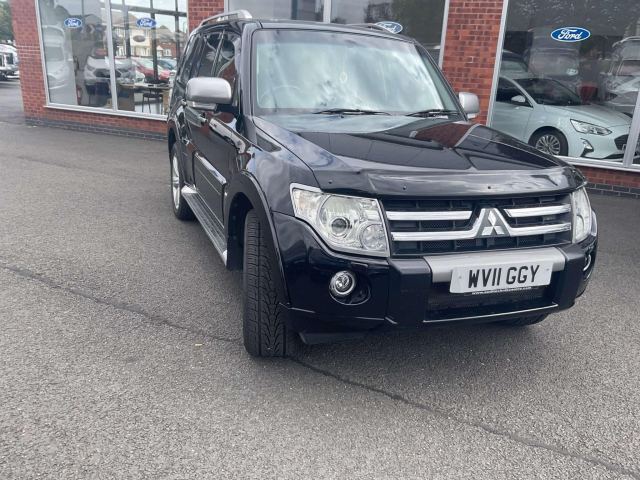 2011 (11) Mitsubishi Shogun 3.2 DI-DC Diamond SUV 5dr Diesel Automatic 4WD Euro 5 LWB (197 ps)