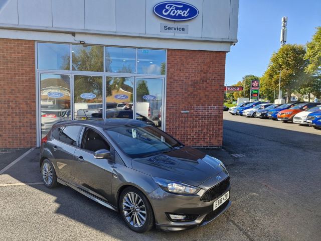 2018 (18) Ford Focus 1.0T EcoBoost ST-Line Hatchback 5dr Petrol Manual Euro 6 (s/s) (140 ps)