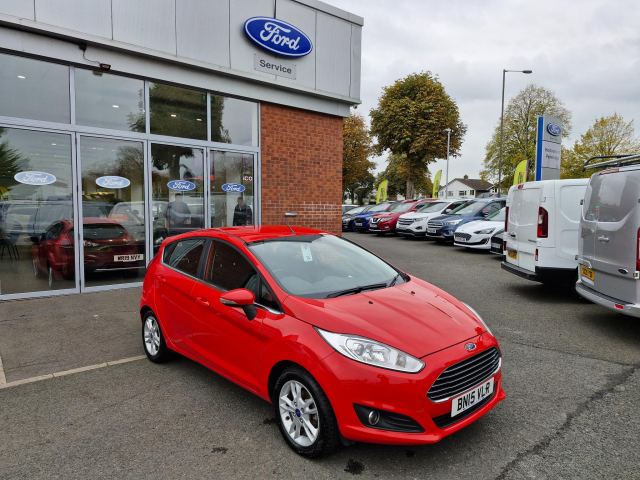 2015 (15) Ford Fiesta 1.25 Zetec Hatchback 5dr Petrol Manual Euro 5 (82 ps)