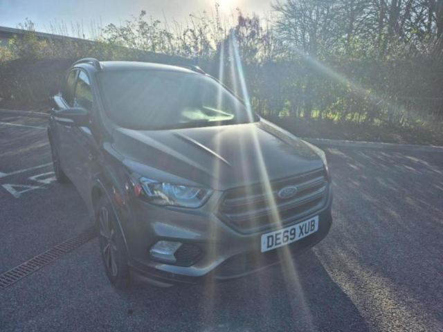 2019 (69) Ford Kuga 2.0 TDCi ST-Line SUV 5dr Diesel Powershift Euro 6 (120 ps)