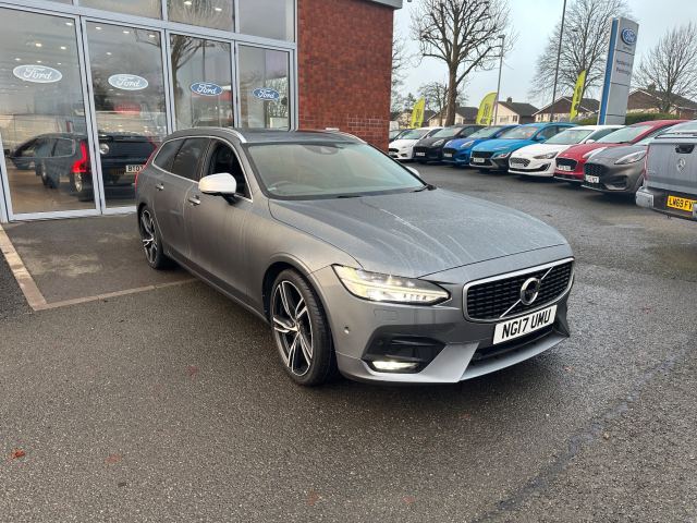 2017 (17) Volvo V90 R-Design D4