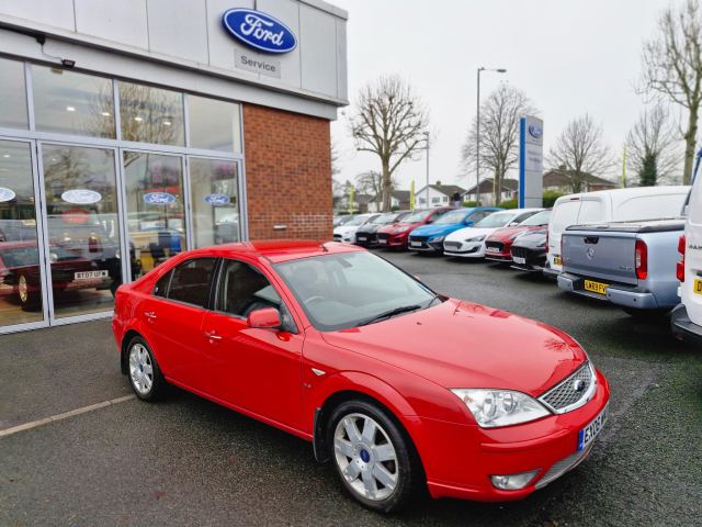 2006 (06) Ford Mondeo 2.5 Ghia X Hatchback 5dr Petrol Automatic (244 g/km, 168 bhp)
