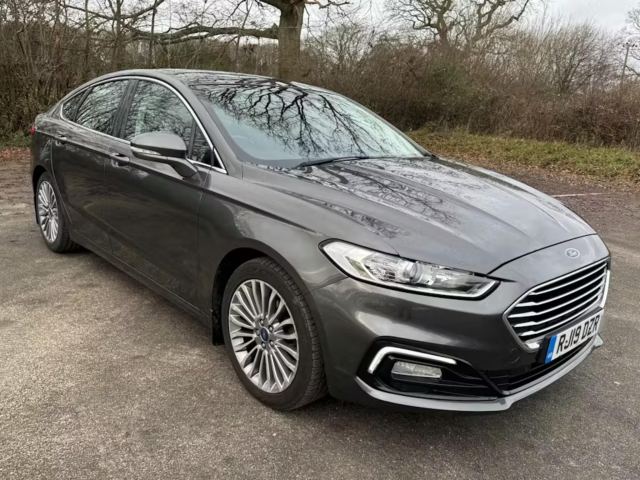 2019 (19) Ford Mondeo 2.0 EcoBlue Titanium Edition Hatchback 5dr Diesel Auto Euro 6 (s/s) (190 ps)