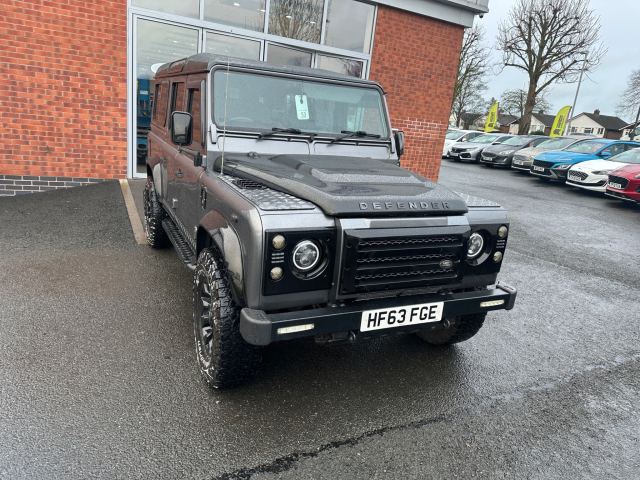 2013 (63) Land Rover Defender 110 2.2 TDCi XS Station Wagon Double Cab 5dr Diesel Manual 4WD MWB Euro 5 (122 ps)