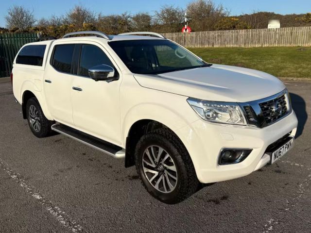 2017 (67) Nissan Navara 2.3 dCi Tekna Pickup Double Cab 4dr Diesel Manual 4WD Euro 6 (s/s) (190 ps)