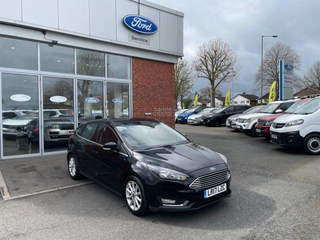 2017 (17) Ford Focus 1.0T EcoBoost Titanium Hatchback 5dr Petrol Manual Euro 6 (s/s) (125 ps)