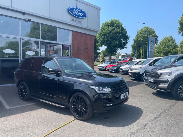 2015 (15) Land Rover Range Rover 3.0 TD V6 Vogue SE SUV 5dr Diesel Auto 4WD Euro 5 (s/s) (258 ps)