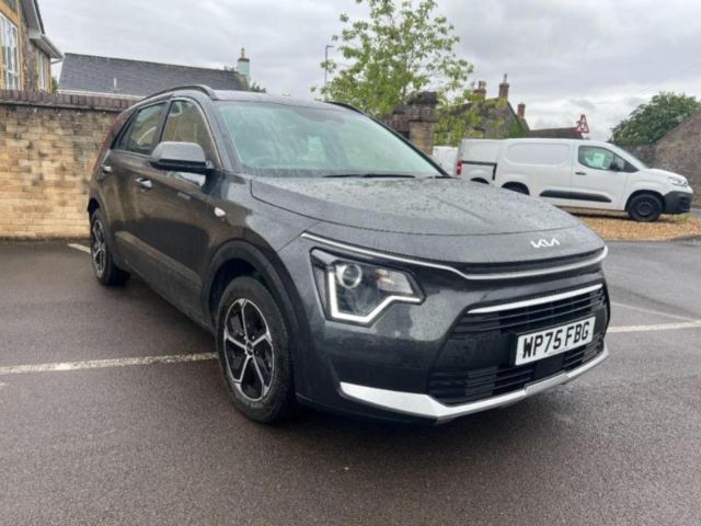 2025 (75) Kia Niro 1.6h GDi 2 SUV 5dr Petrol Hybrid DCT Euro 6 (s/s) (127 bhp)