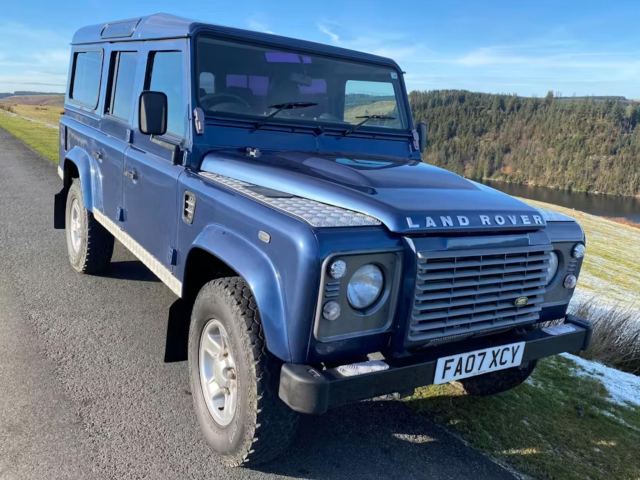 2007 (07) Land Rover Defender 110 2.4 TDCi XS Station Wagon 5dr Diesel Manual 4WD MWB Euro 4 (122 bhp)