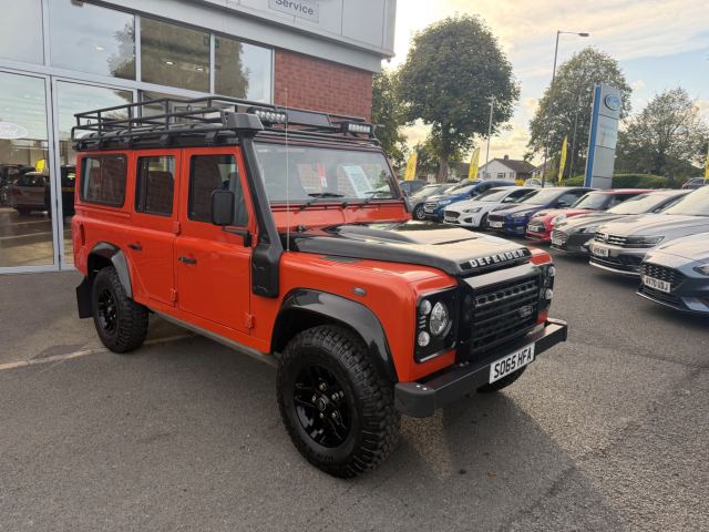 2015 (65) Land Rover Defender 110 2.2 TDCi Adventure 1 of 200 Phoenix Orange 