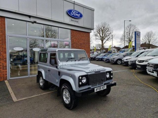 2009 (09) Land Rover Defender 90 2.4 TDCi County Station Wagon 3dr Diesel Manual 4WD SWB Euro 4 (122 bhp)