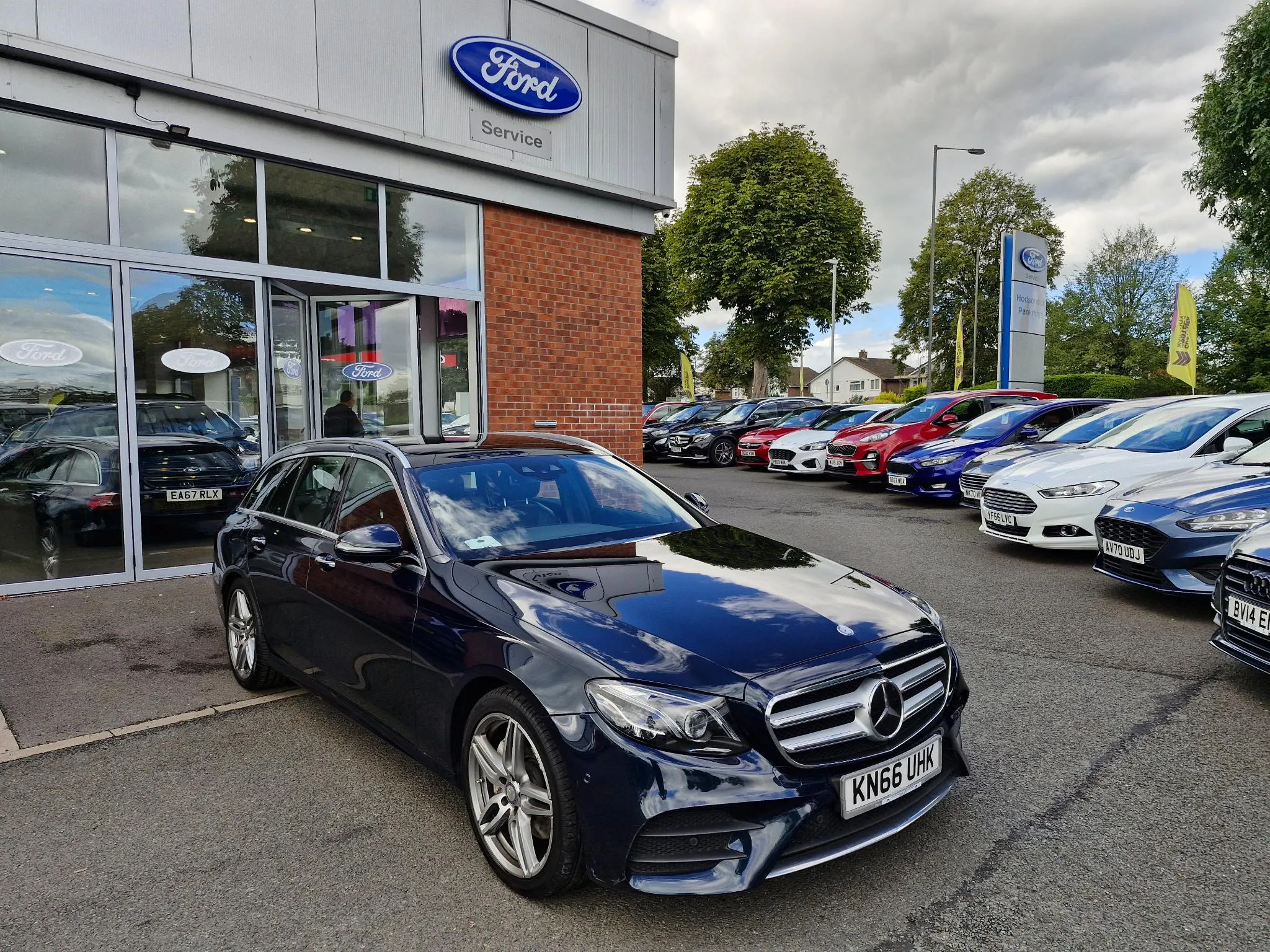2016 Mercedes-Benz E-Class